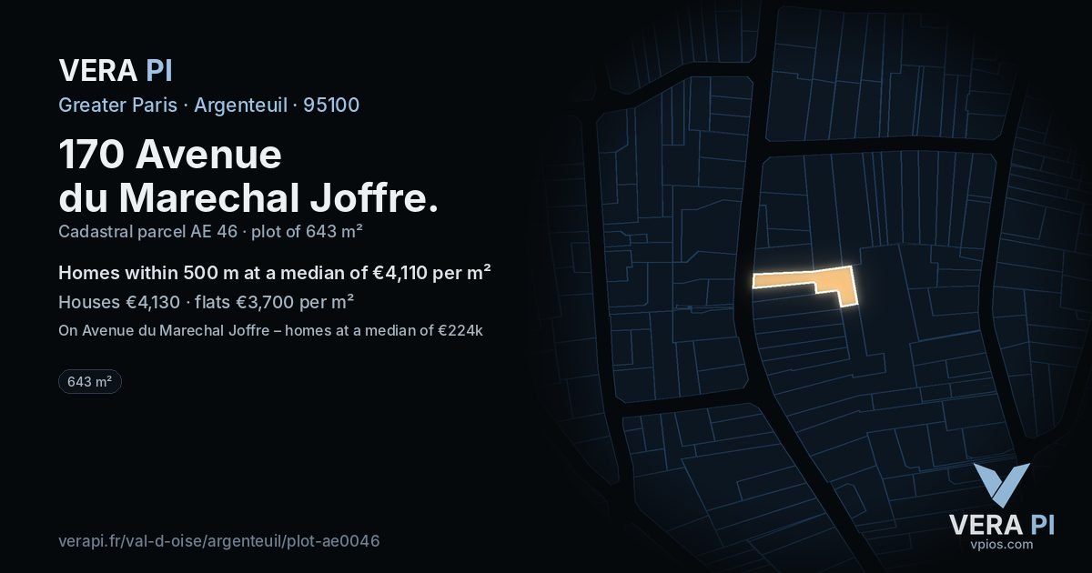 170 Avenue du Marechal Joffre, Argenteuil at night – the plot lit, the parcels around coloured by the prices near them