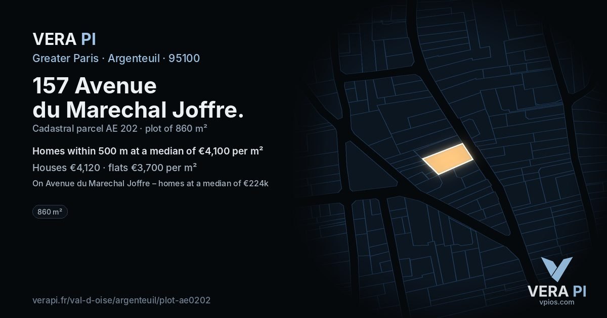 157 Avenue du Marechal Joffre, Argenteuil at night – the plot lit, the parcels around coloured by the prices near them
