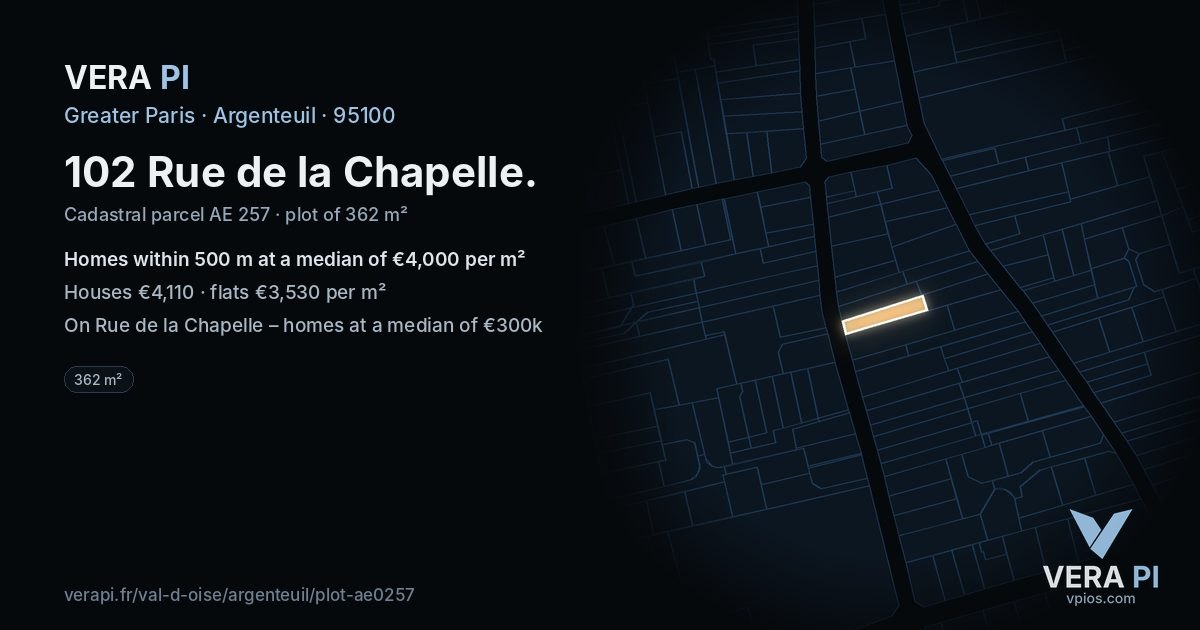 102 Rue de la Chapelle, Argenteuil at night – the plot lit, the parcels around coloured by the prices near them