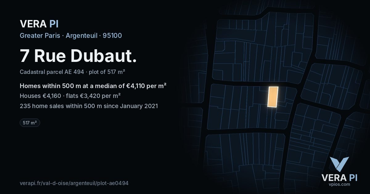7 Rue Dubaut, Argenteuil at night – the plot lit, the parcels around coloured by the prices near them