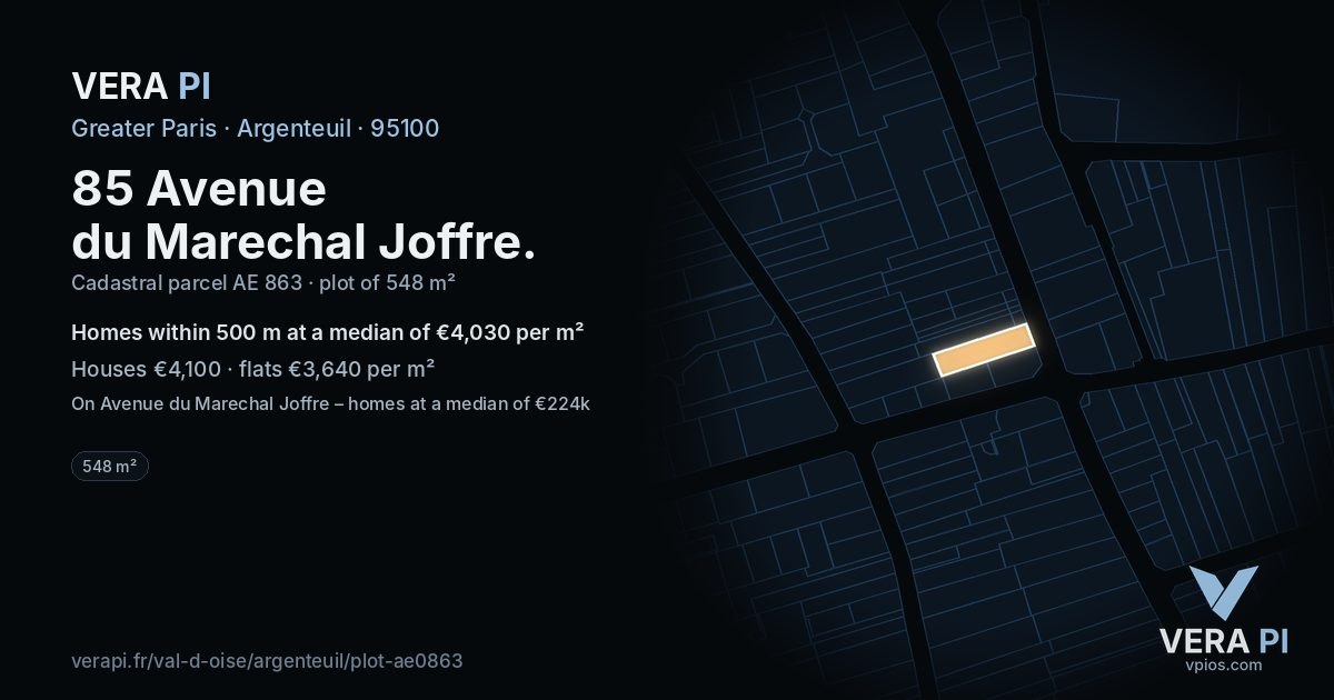 85 Avenue du Marechal Joffre, Argenteuil at night – the plot lit, the parcels around coloured by the prices near them