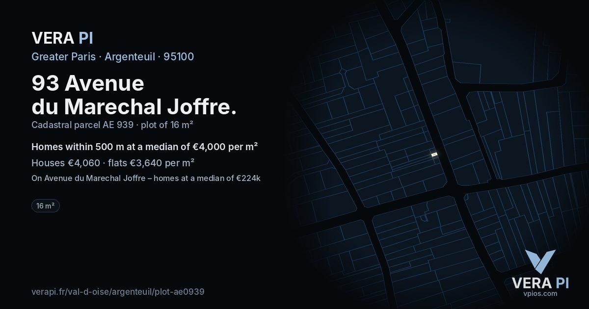 93 Avenue du Marechal Joffre, Argenteuil at night – the plot lit, the parcels around coloured by the prices near them