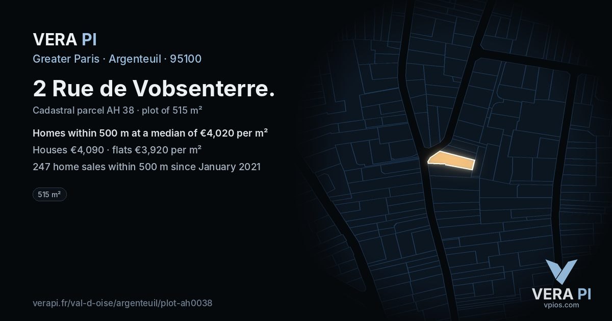 2 Rue de Vobsenterre, Argenteuil at night – the plot lit, the parcels around coloured by the prices near them