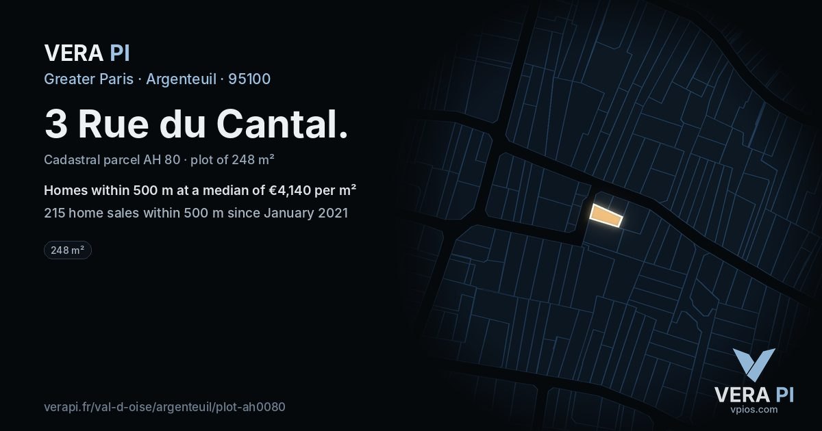 3 Rue du Cantal, Argenteuil at night – the plot lit, the parcels around coloured by the prices near them