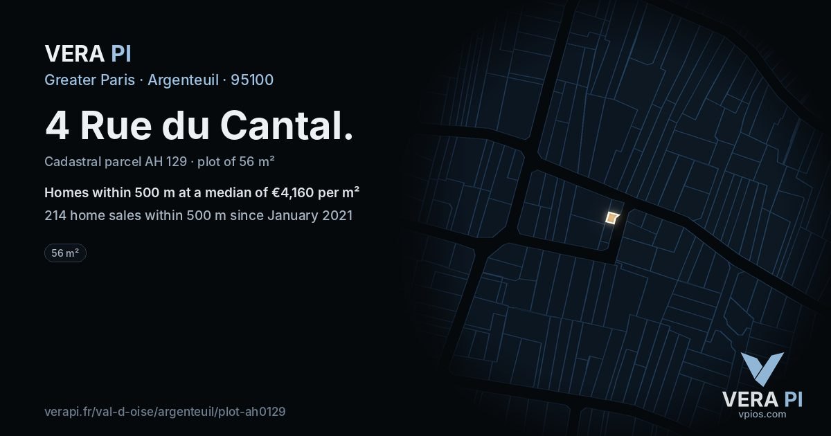 4 Rue du Cantal, Argenteuil at night – the plot lit, the parcels around coloured by the prices near them