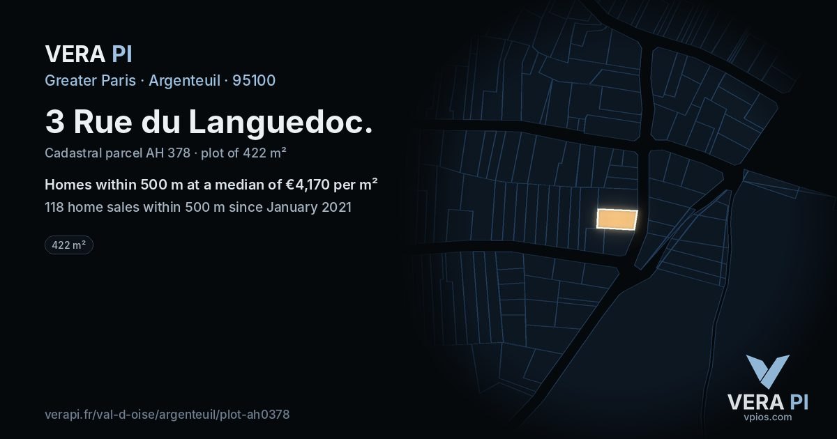 3 Rue du Languedoc, Argenteuil at night – the plot lit, the parcels around coloured by the prices near them