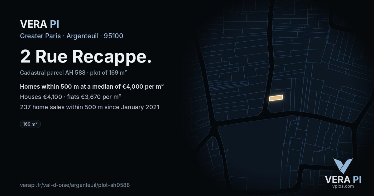 2 Rue Recappe, Argenteuil at night – the plot lit, the parcels around coloured by the prices near them
