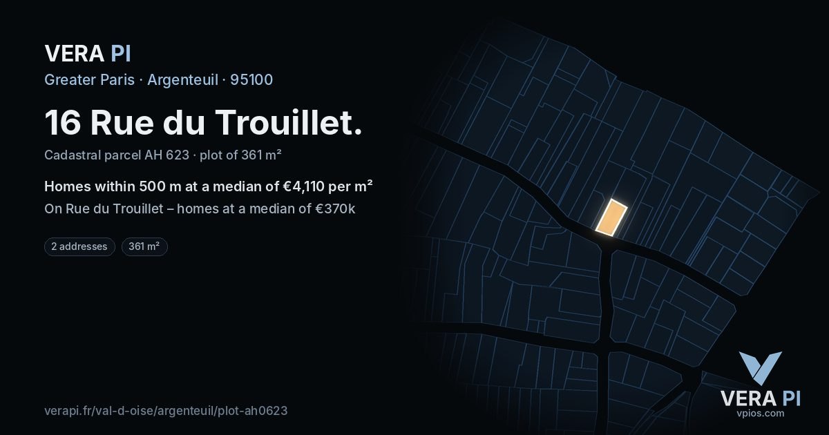 16 Rue du Trouillet, Argenteuil at night – the plot lit, the parcels around coloured by the prices near them