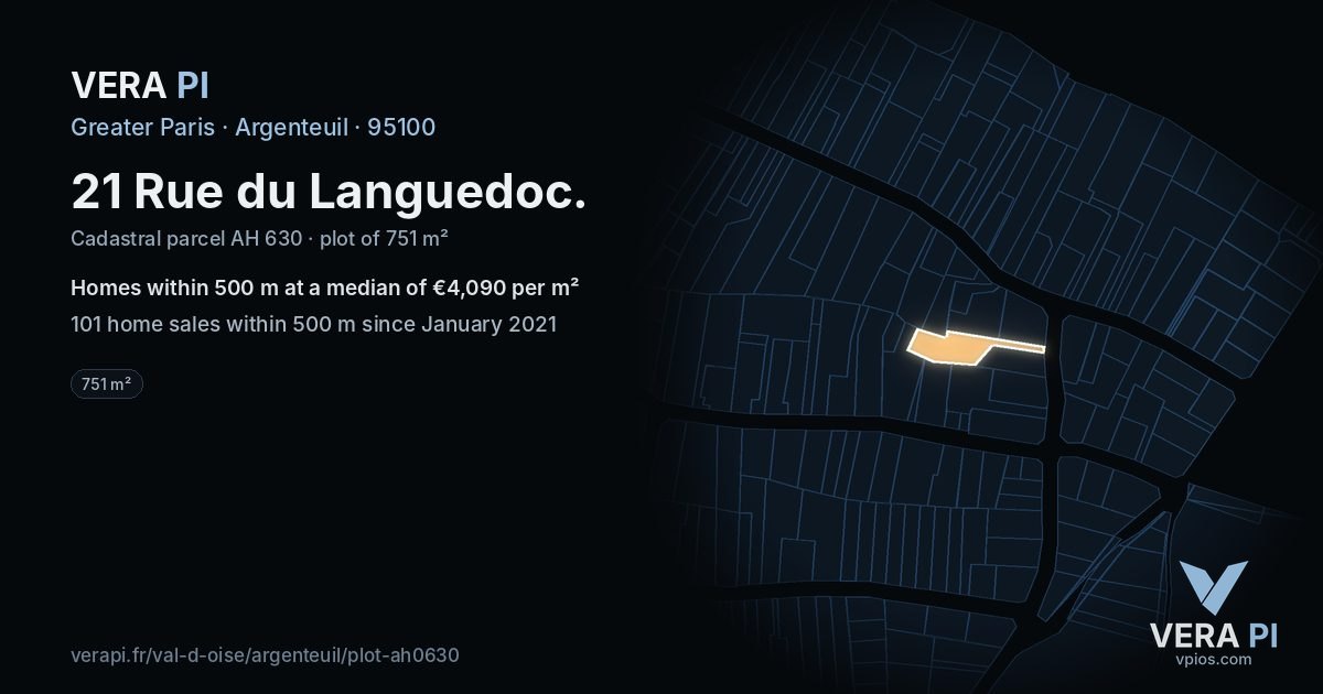 21 Rue du Languedoc, Argenteuil at night – the plot lit, the parcels around coloured by the prices near them