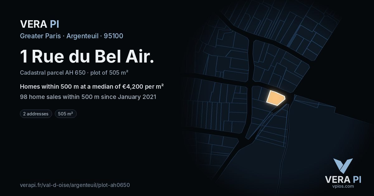 1 Rue du Bel Air, Argenteuil at night – the plot lit, the parcels around coloured by the prices near them