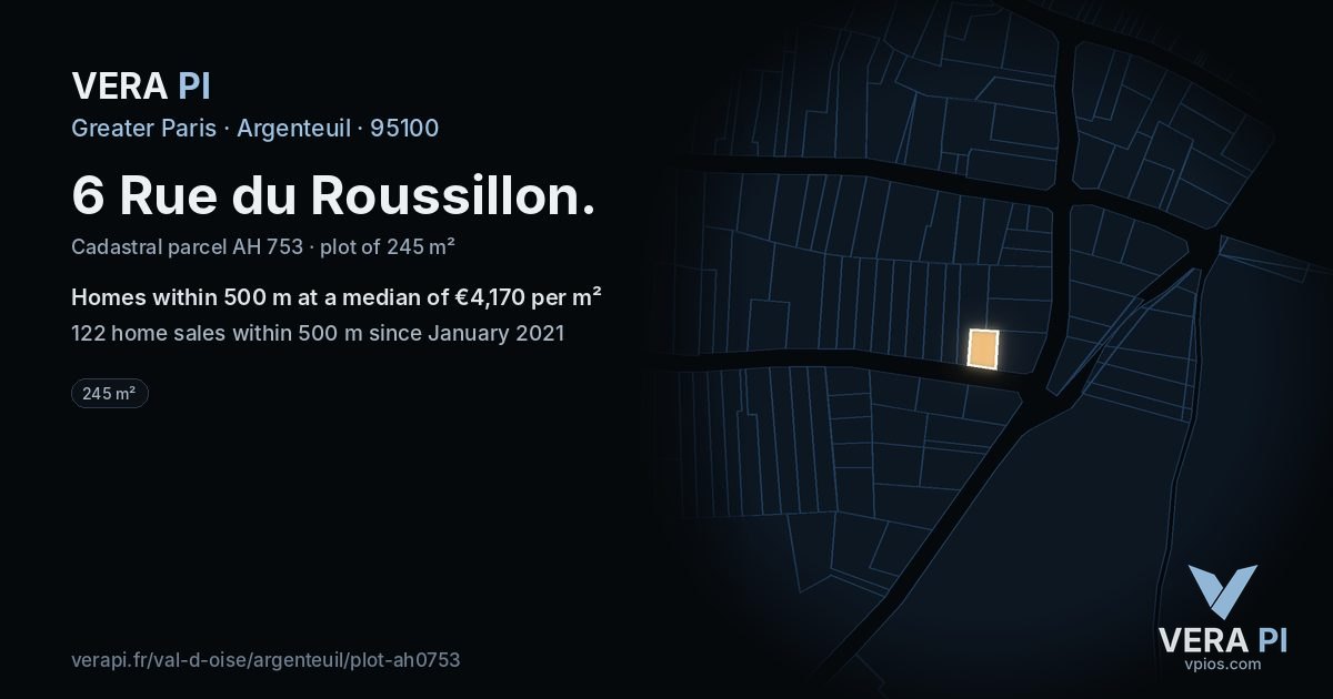 6 Rue du Roussillon, Argenteuil at night – the plot lit, the parcels around coloured by the prices near them