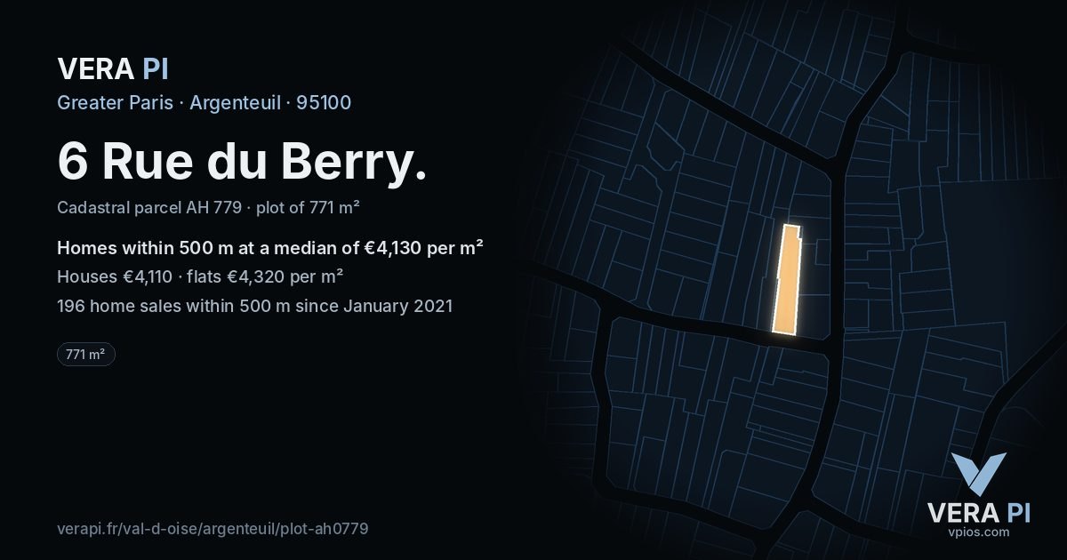 6 Rue du Berry, Argenteuil at night – the plot lit, the parcels around coloured by the prices near them