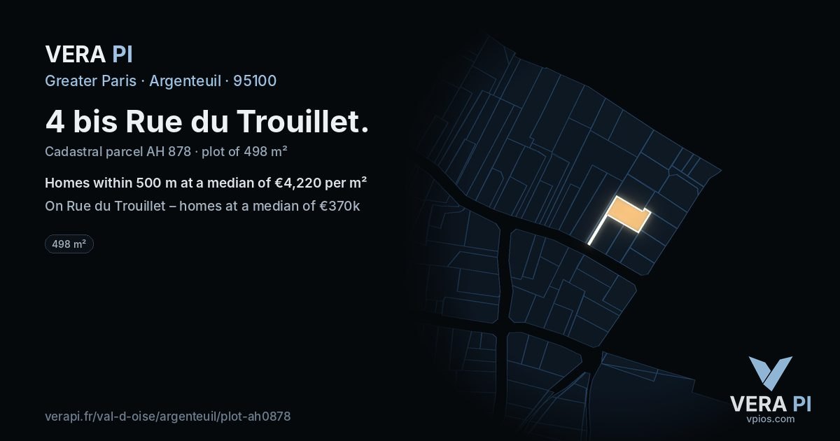 4 bis Rue du Trouillet, Argenteuil at night – the plot lit, the parcels around coloured by the prices near them