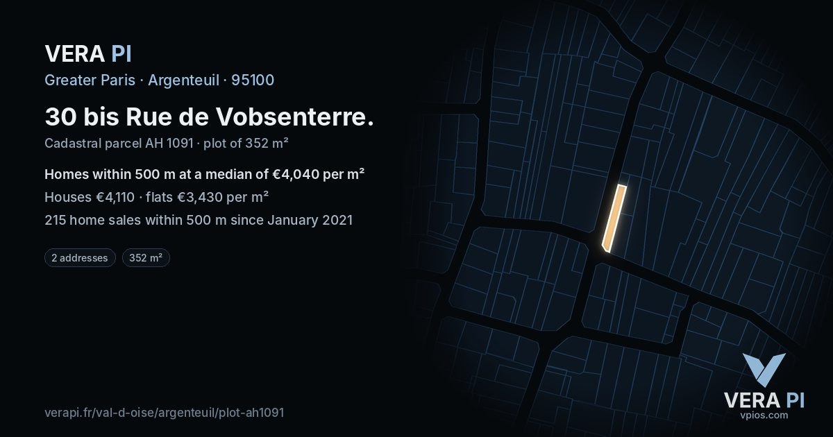 30 bis Rue de Vobsenterre, Argenteuil at night – the plot lit, the parcels around coloured by the prices near them