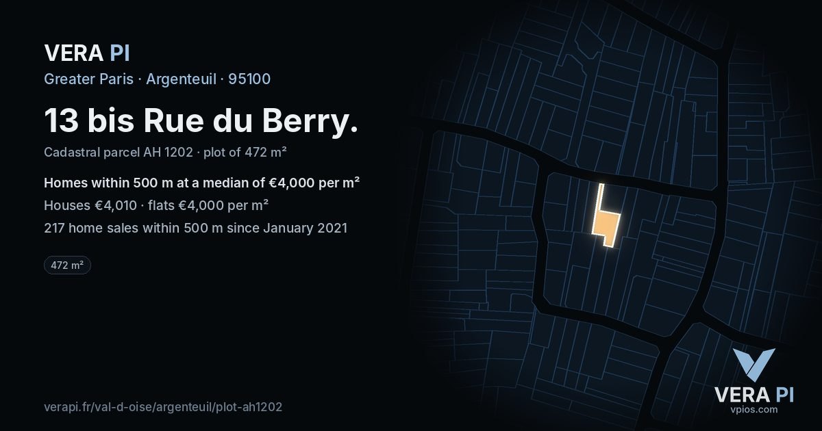 13 bis Rue du Berry, Argenteuil at night – the plot lit, the parcels around coloured by the prices near them