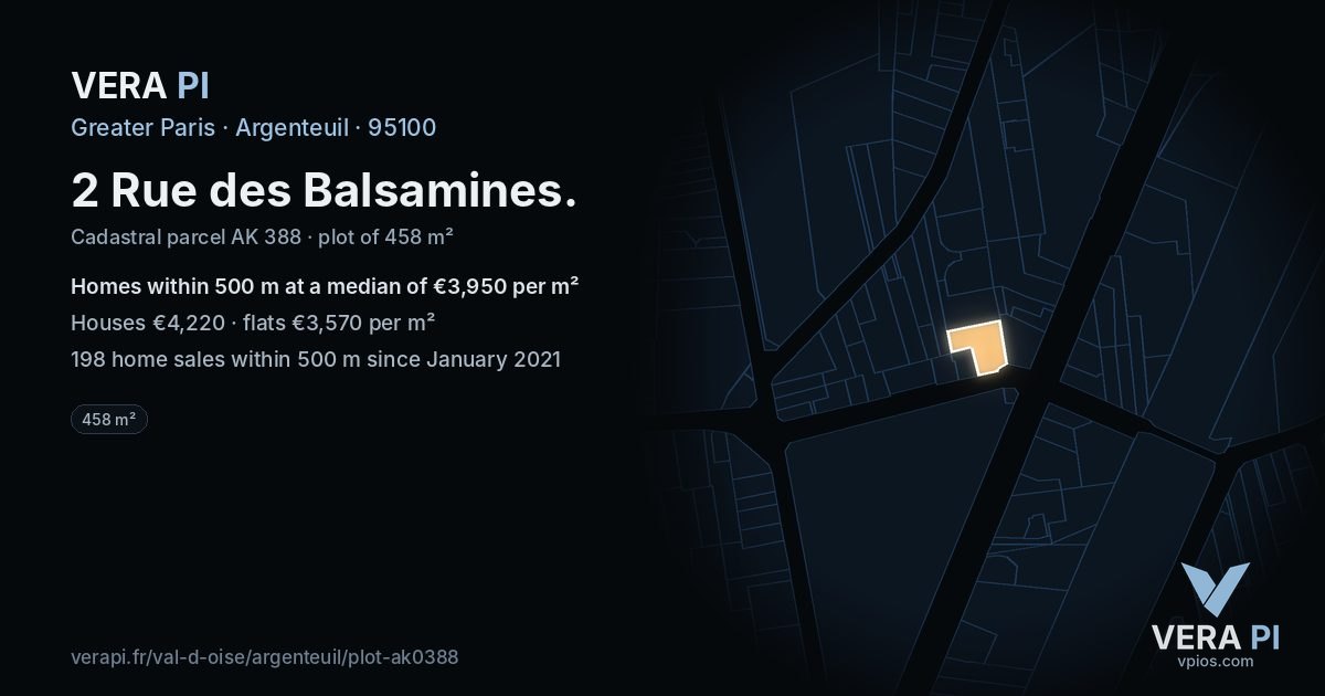 2 Rue des Balsamines, Argenteuil at night – the plot lit, the parcels around coloured by the prices near them
