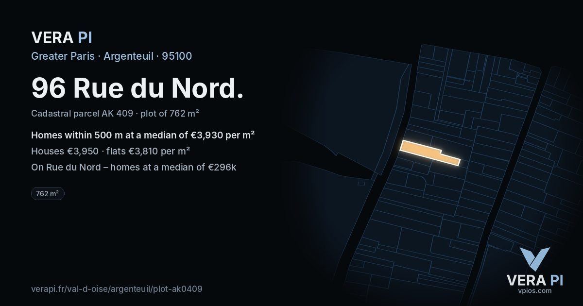 96 Rue du Nord, Argenteuil at night – the plot lit, the parcels around coloured by the prices near them
