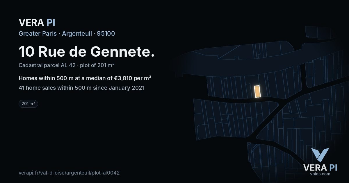 10 Rue de Gennete, Argenteuil at night – the plot lit, the parcels around coloured by the prices near them