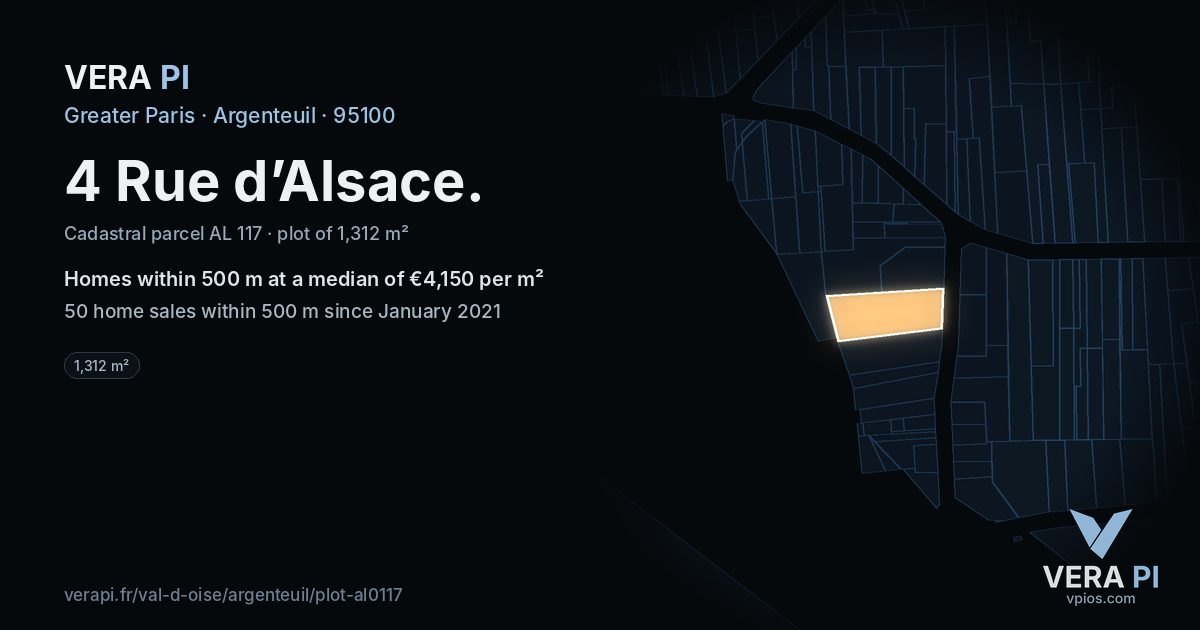 4 Rue d’Alsace, Argenteuil at night – the plot lit, the parcels around coloured by the prices near them