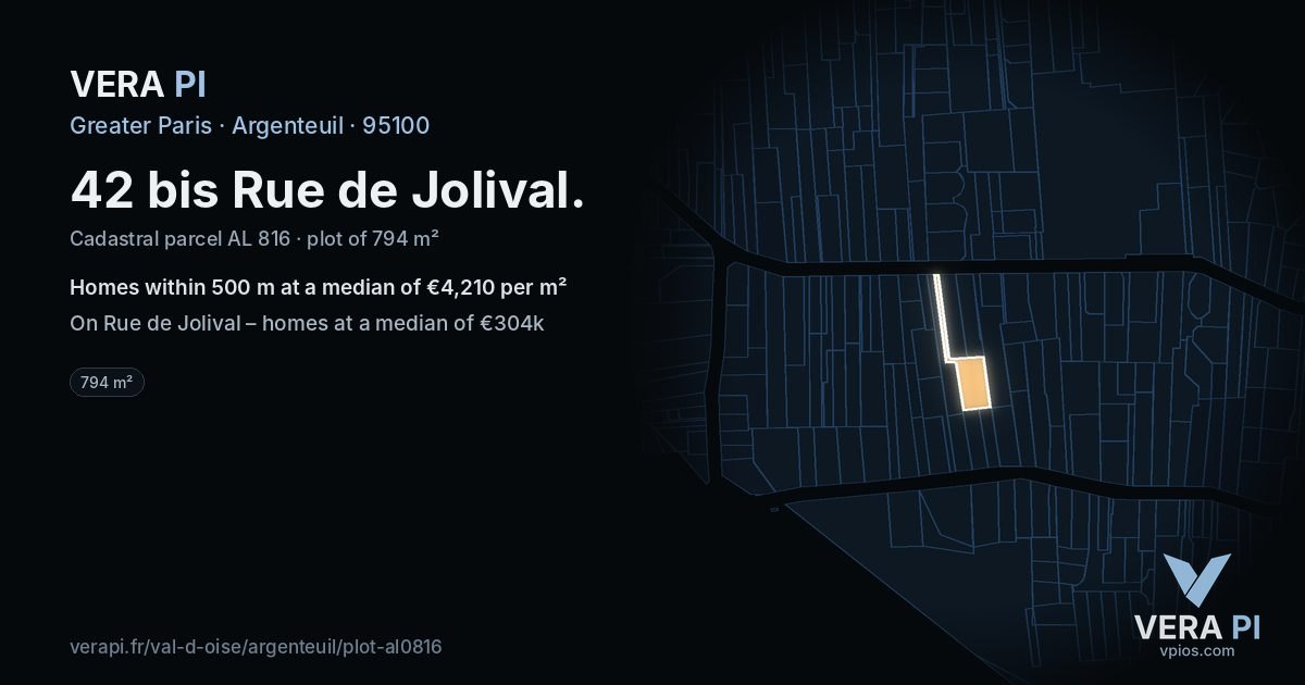 42 bis Rue de Jolival, Argenteuil at night – the plot lit, the parcels around coloured by the prices near them