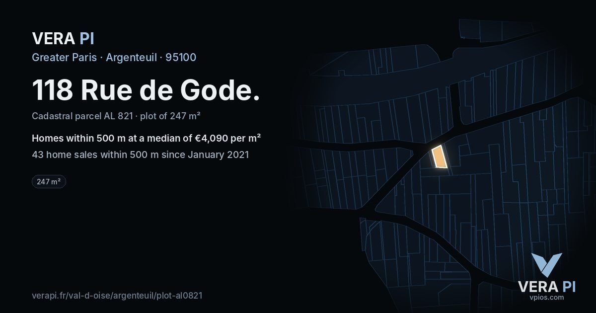 118 Rue de Gode, Argenteuil at night – the plot lit, the parcels around coloured by the prices near them