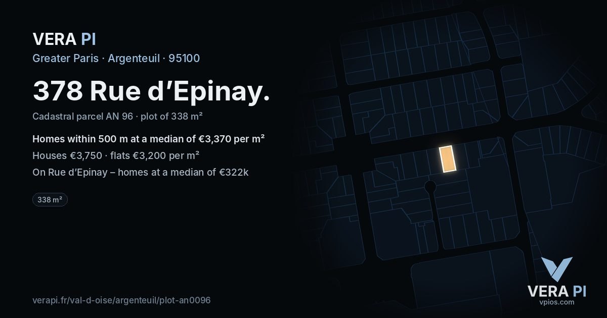 378 Rue d’Epinay, Argenteuil at night – the plot lit, the parcels around coloured by the prices near them