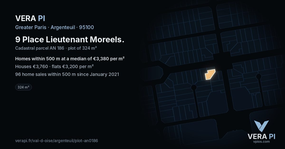 9 Place Lieutenant Moreels, Argenteuil at night – the plot lit, the parcels around coloured by the prices near them