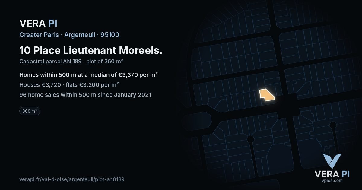 10 Place Lieutenant Moreels, Argenteuil at night – the plot lit, the parcels around coloured by the prices near them