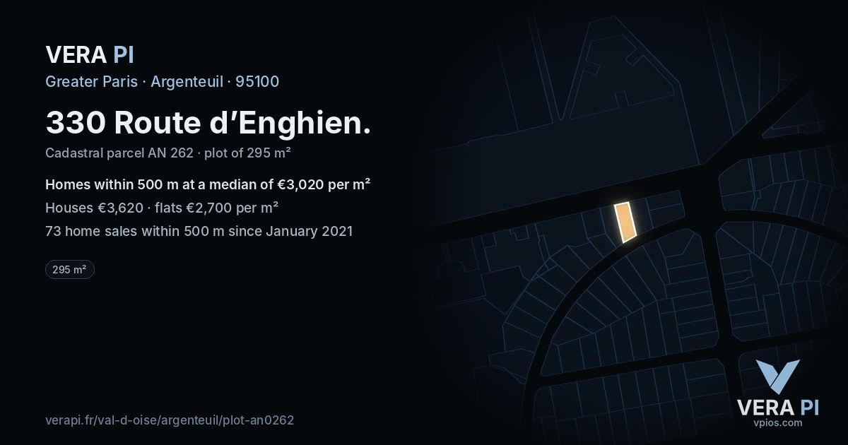 330 Route d’Enghien, Argenteuil at night – the plot lit, the parcels around coloured by the prices near them