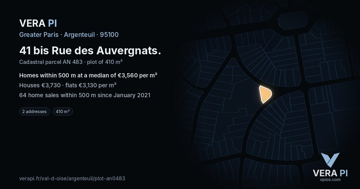 41 bis Rue des Auvergnats, Argenteuil at night – the plot lit, the parcels around coloured by the prices near them