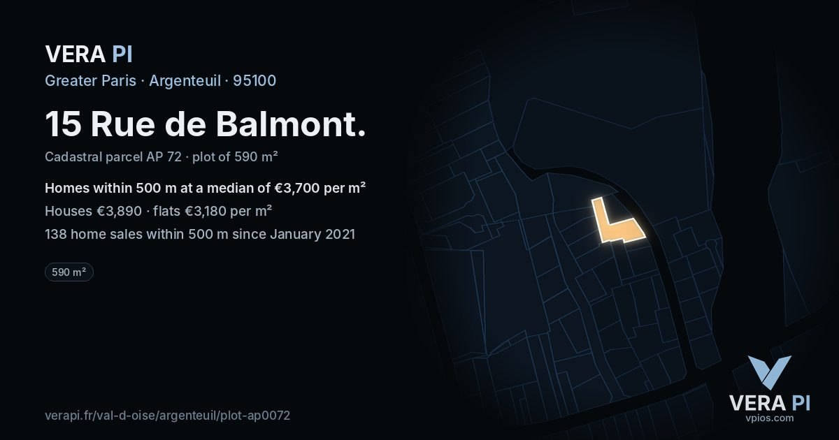 15 Rue de Balmont, Argenteuil at night – the plot lit, the parcels around coloured by the prices near them