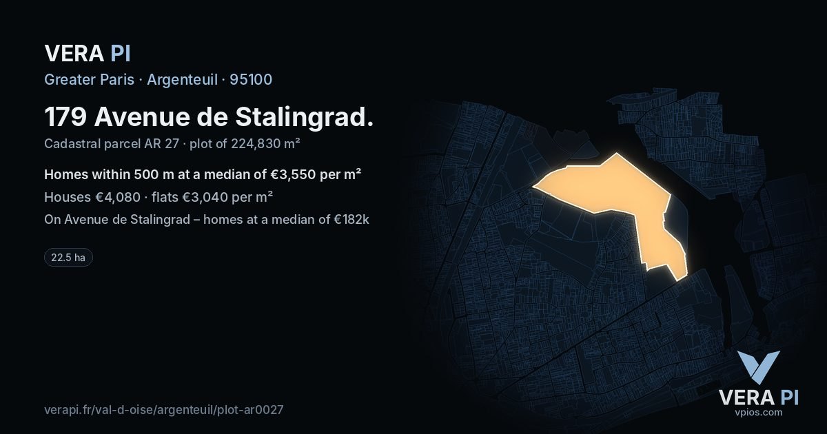 179 Avenue de Stalingrad, Argenteuil at night – the plot lit, the parcels around coloured by the prices near them