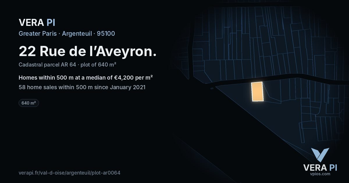 22 Rue de l’Aveyron, Argenteuil at night – the plot lit, the parcels around coloured by the prices near them