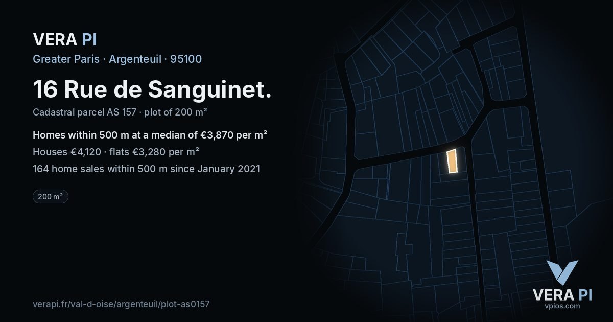 16 Rue de Sanguinet, Argenteuil at night – the plot lit, the parcels around coloured by the prices near them