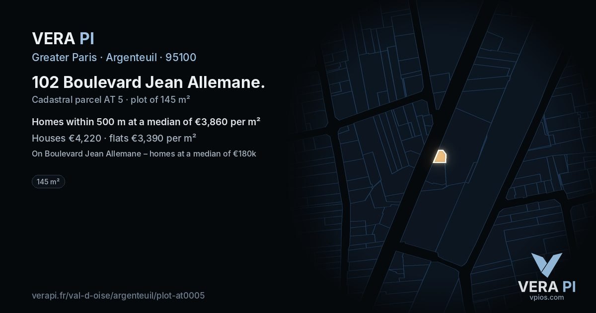 102 Boulevard Jean Allemane, Argenteuil at night – the plot lit, the parcels around coloured by the prices near them