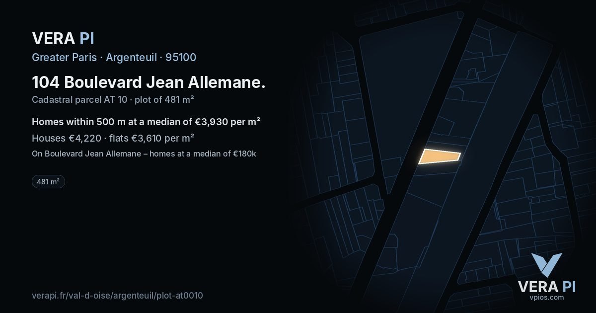 104 Boulevard Jean Allemane, Argenteuil at night – the plot lit, the parcels around coloured by the prices near them