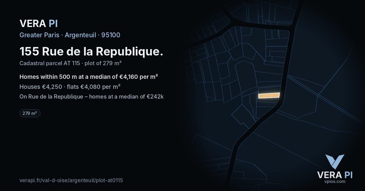 155 Rue de la Republique, Argenteuil at night – the plot lit, the parcels around coloured by the prices near them