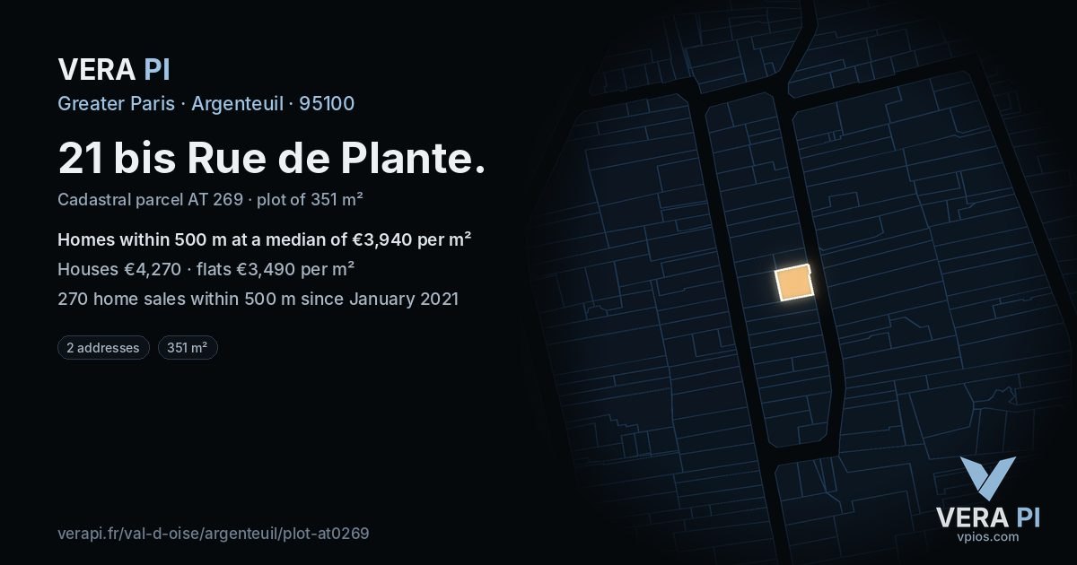 21 bis Rue de Plante, Argenteuil at night – the plot lit, the parcels around coloured by the prices near them