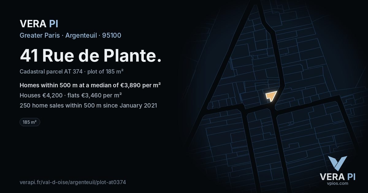 41 Rue de Plante, Argenteuil at night – the plot lit, the parcels around coloured by the prices near them