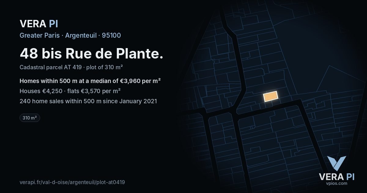 48 bis Rue de Plante, Argenteuil at night – the plot lit, the parcels around coloured by the prices near them