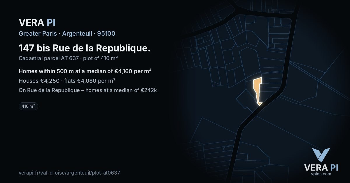 147 bis Rue de la Republique, Argenteuil at night – the plot lit, the parcels around coloured by the prices near them