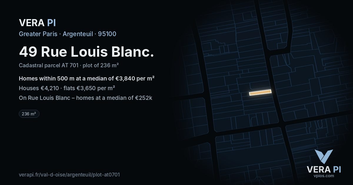 49 Rue Louis Blanc, Argenteuil at night – the plot lit, the parcels around coloured by the prices near them