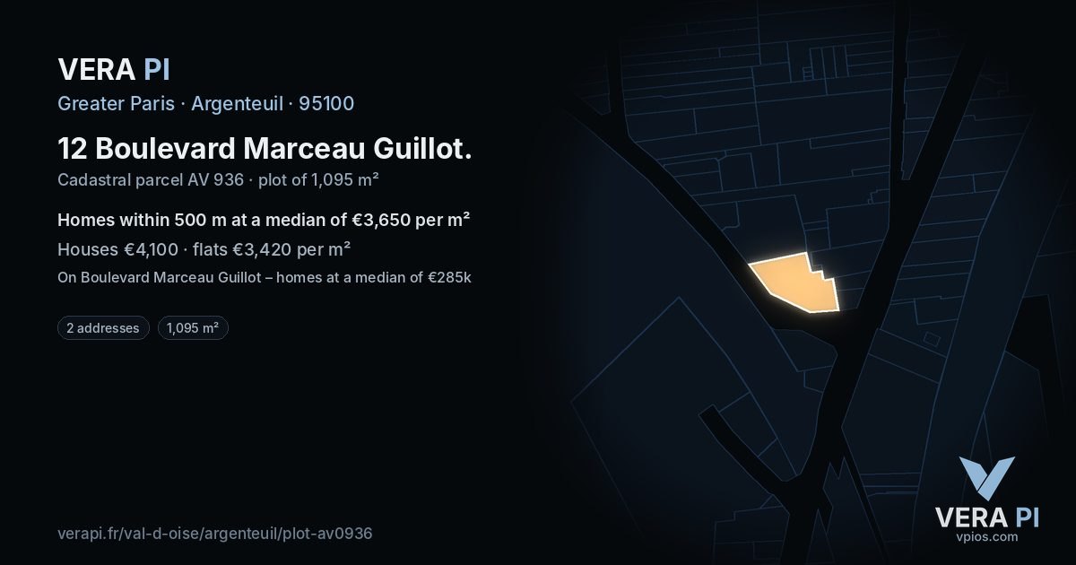 12 Boulevard Marceau Guillot, Argenteuil at night – the plot lit, the parcels around coloured by the prices near them