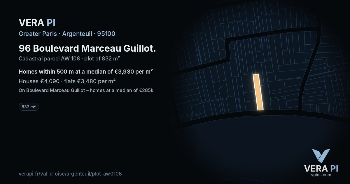 96 Boulevard Marceau Guillot, Argenteuil at night – the plot lit, the parcels around coloured by the prices near them
