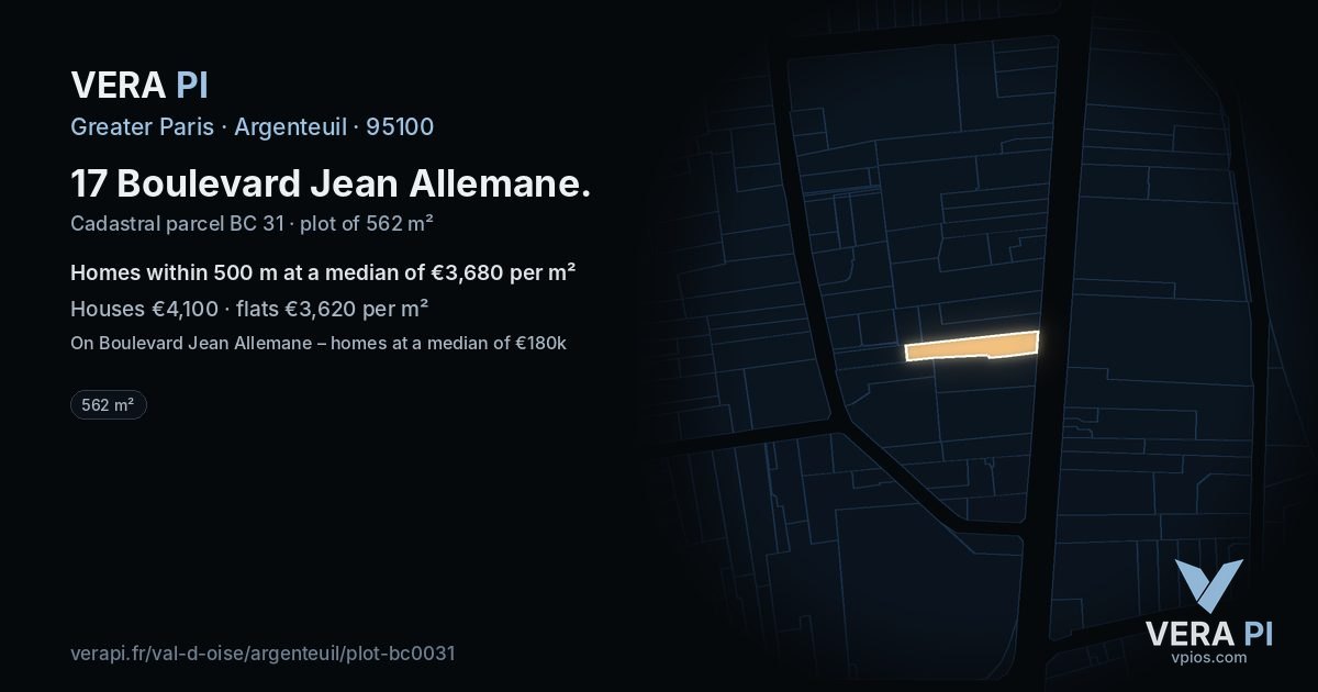 17 Boulevard Jean Allemane, Argenteuil at night – the plot lit, the parcels around coloured by the prices near them