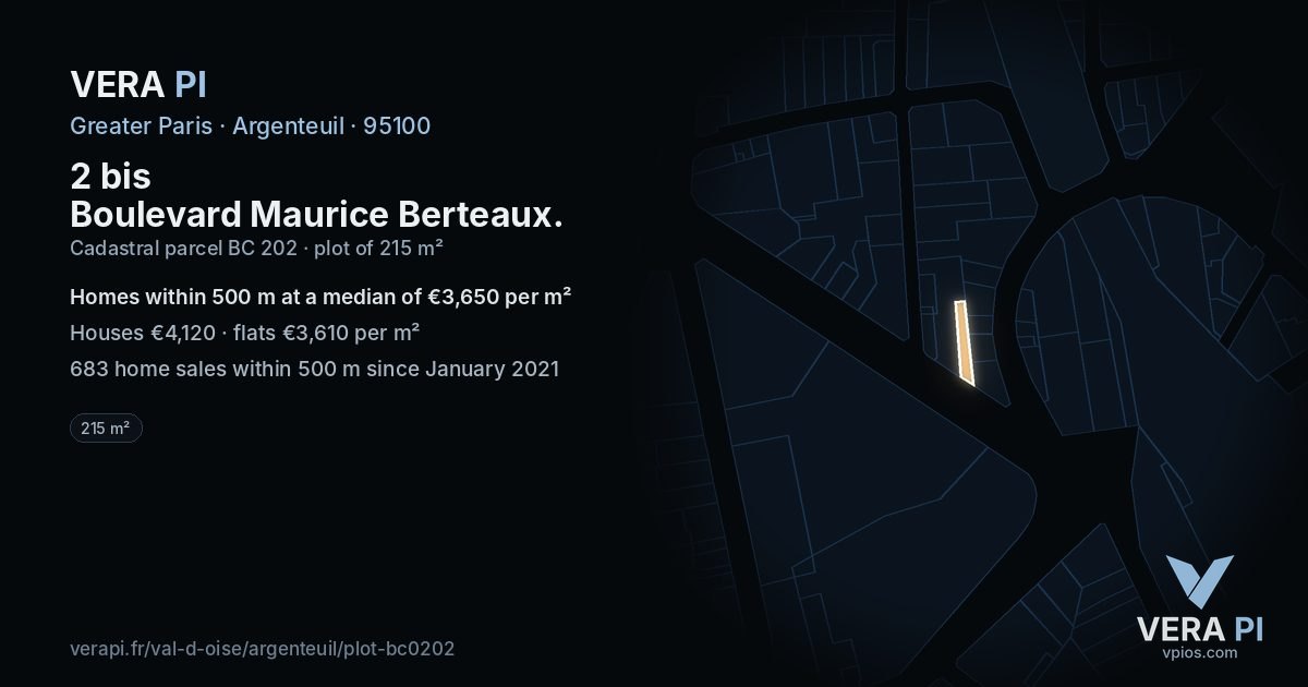 2 bis Boulevard Maurice Berteaux, Argenteuil at night – the plot lit, the parcels around coloured by the prices near them