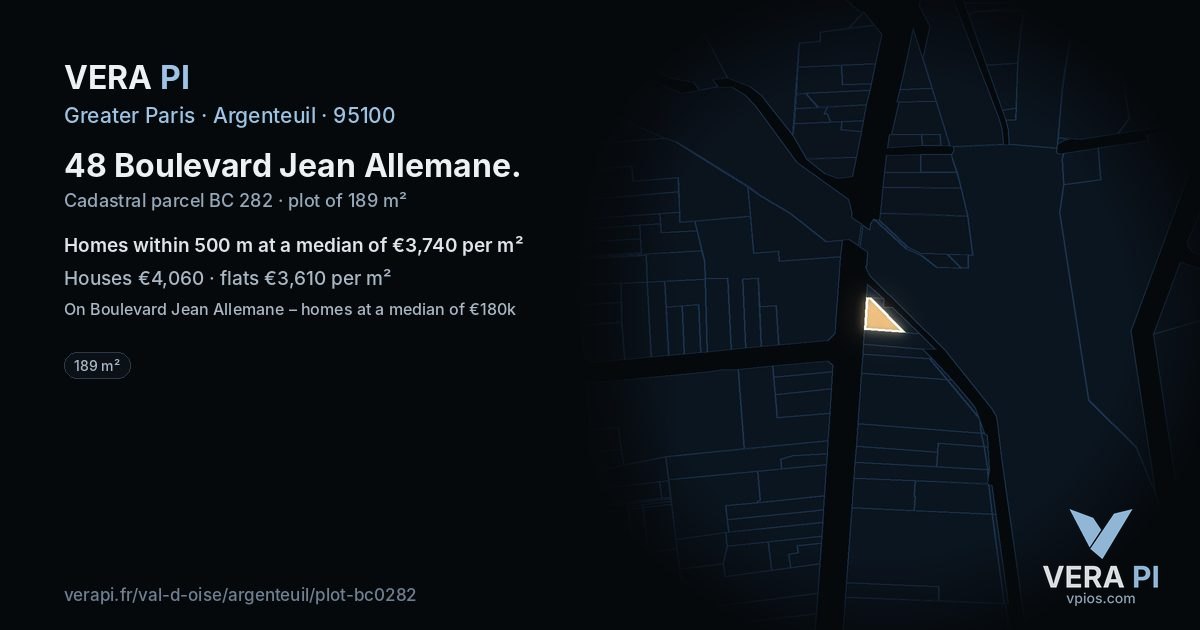 48 Boulevard Jean Allemane, Argenteuil at night – the plot lit, the parcels around coloured by the prices near them