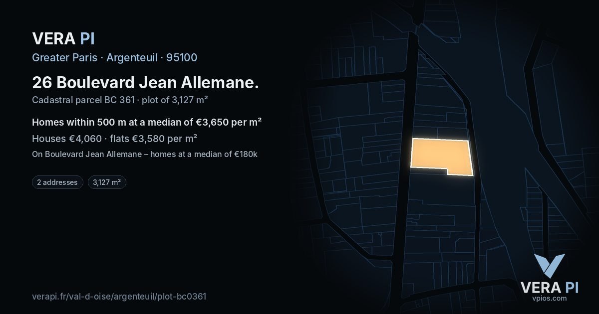 26 Boulevard Jean Allemane, Argenteuil at night – the plot lit, the parcels around coloured by the prices near them