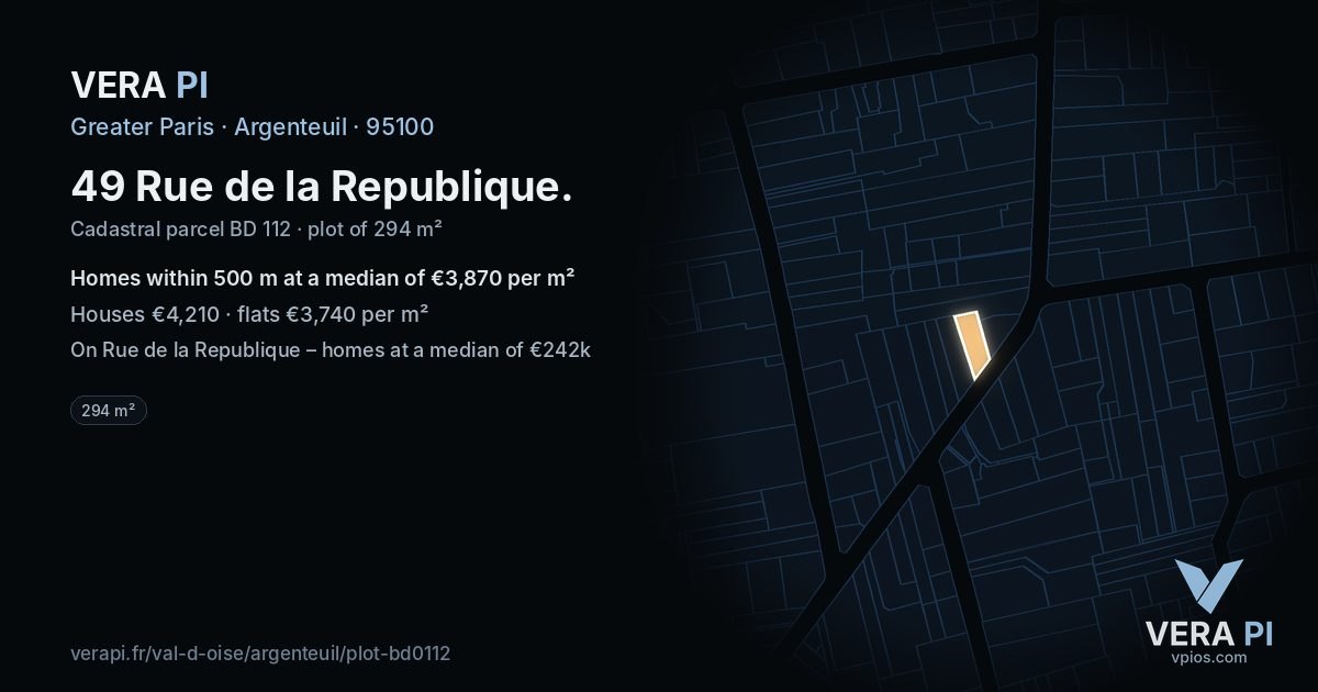 49 Rue de la Republique, Argenteuil at night – the plot lit, the parcels around coloured by the prices near them