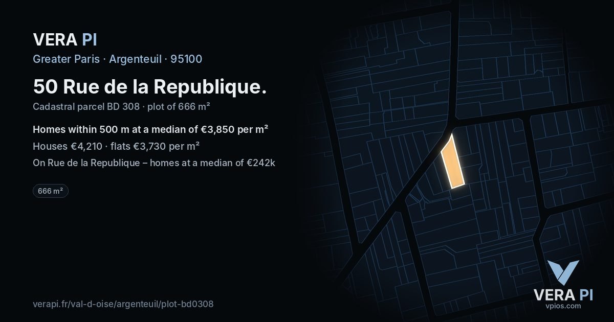 50 Rue de la Republique, Argenteuil at night – the plot lit, the parcels around coloured by the prices near them